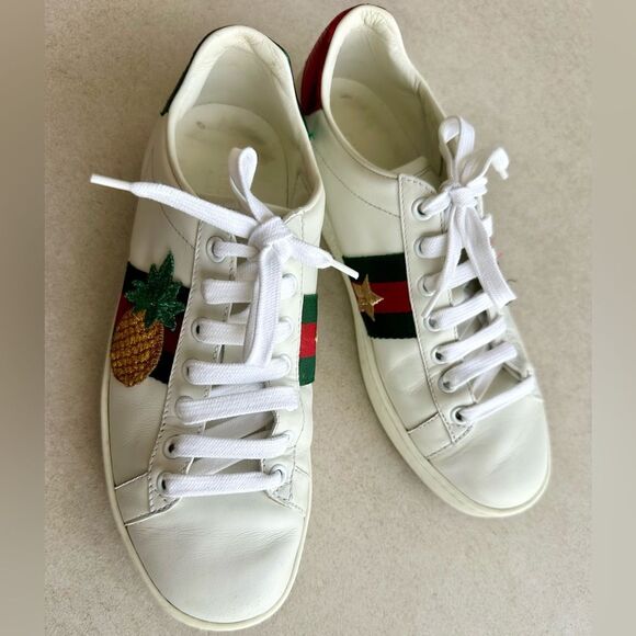Gucci White Leather Embroidered Ladybug And Pineapple Ace Sneakers Size 36.5 - Picture 13 of 15